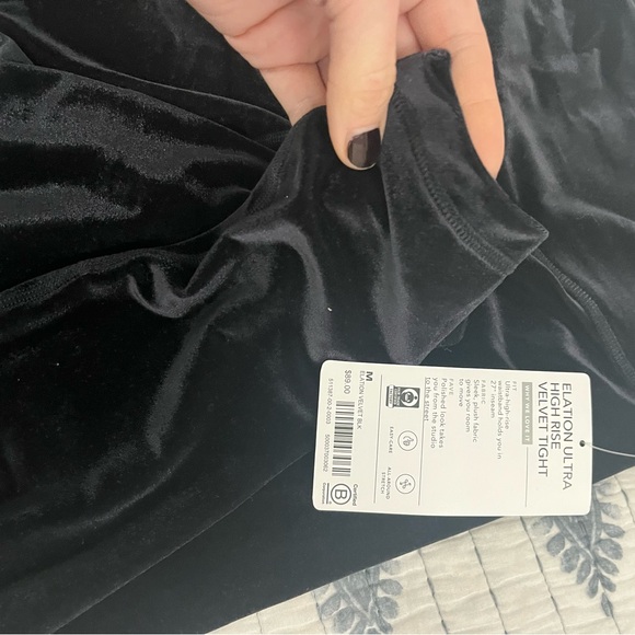 ATHLETA Elation Black Velvet Tight - Picture 10 of 12